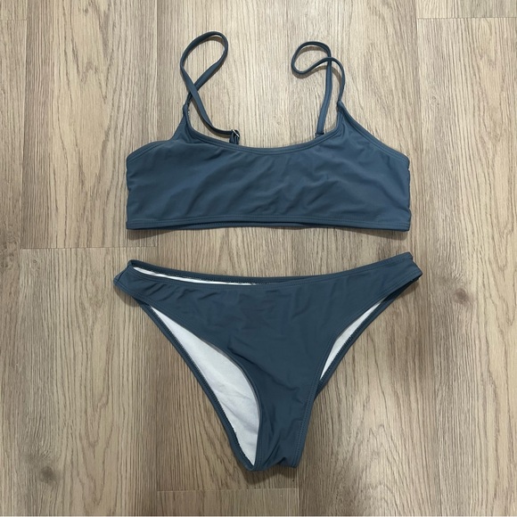 EUC women’s Romwe Bikini-large - Picture 1 of 6
